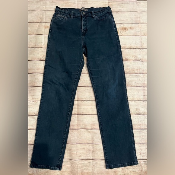 Levi’s perfectly slimming 512 straight leg jeans, size 12 - Picture 1 of 7